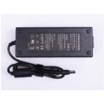 Punjac za laptop Toshiba 15V 8A (6.3*3.0) ugao 90