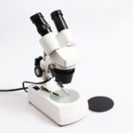 Mikroskop opticki XTC-5C