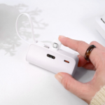 Power bank prenosiva baterija privezak 5000mAh 15W Type C bela - Slika 3