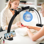 Stona LED lampa Half moon crna - Slika 3